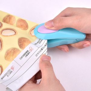 Mini Portable Food Clip Heat Sealing Machine Sealer Home Snack Bag Sealer Kitchen Accessories Tools Kitchen Utensils Gadget Item - Image 3